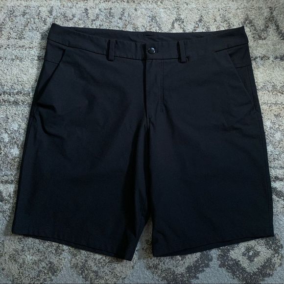 Lululemon ABC Commission Black Shorts 38x10